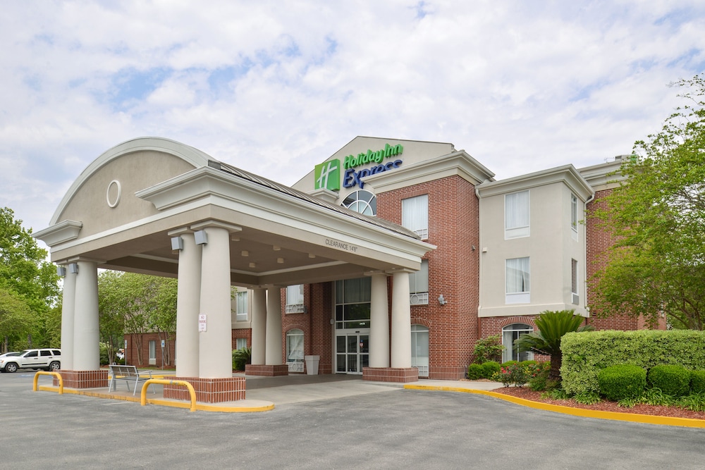 Holiday Inn Express Hotel & Suites Lafayette by IHG - featured photo