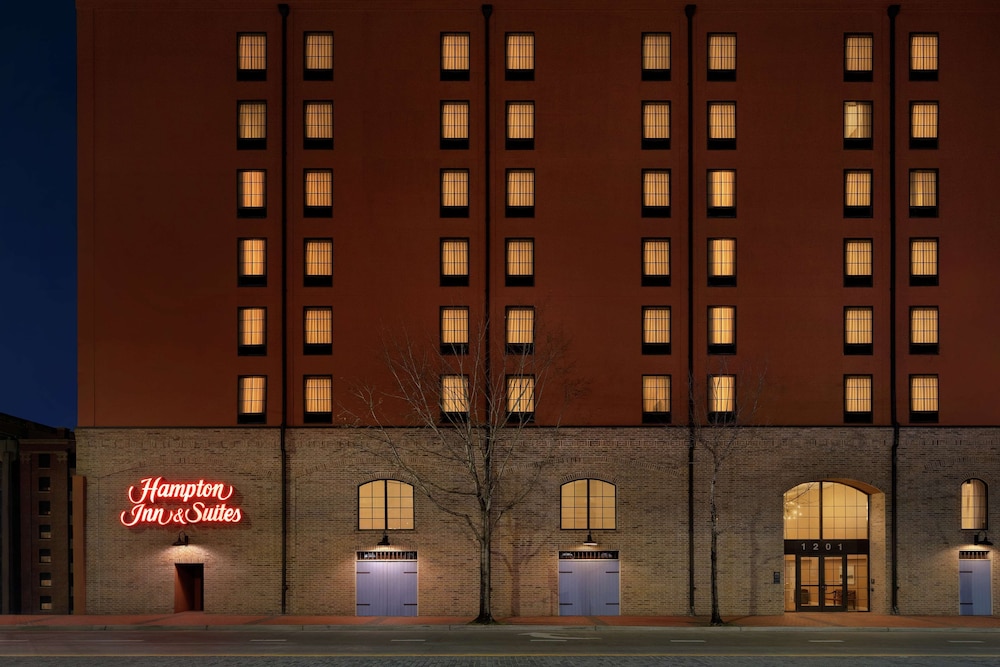 Hampton Inn and Suites New Orleans Convention Center - photo 95