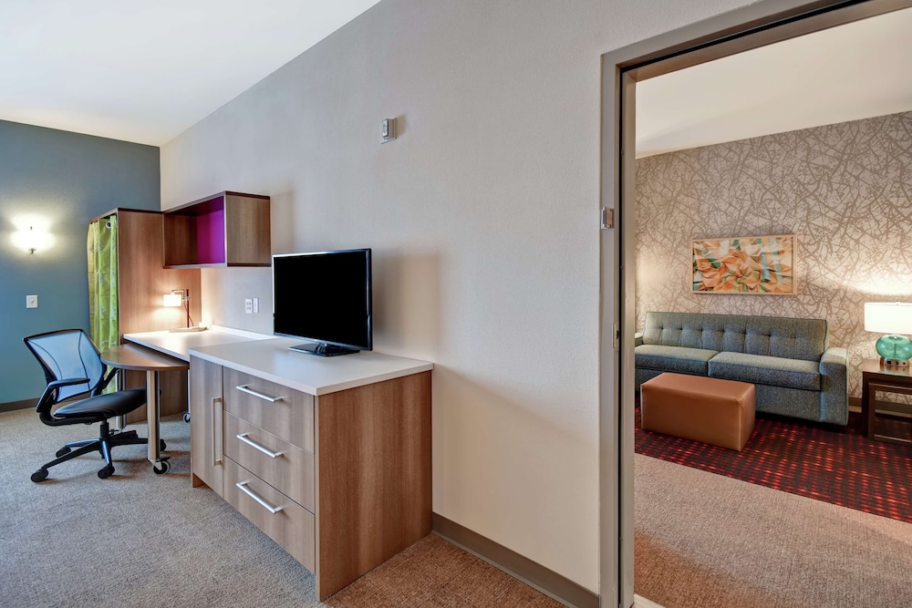Home2 Suites by Hilton Springfield North - photo 8