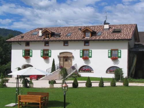 Maso Chelò — 4-Star Luxury Hotel in Cavalese, Italy