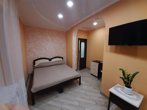 Mini hotel - carbon neutral hotel in Uman