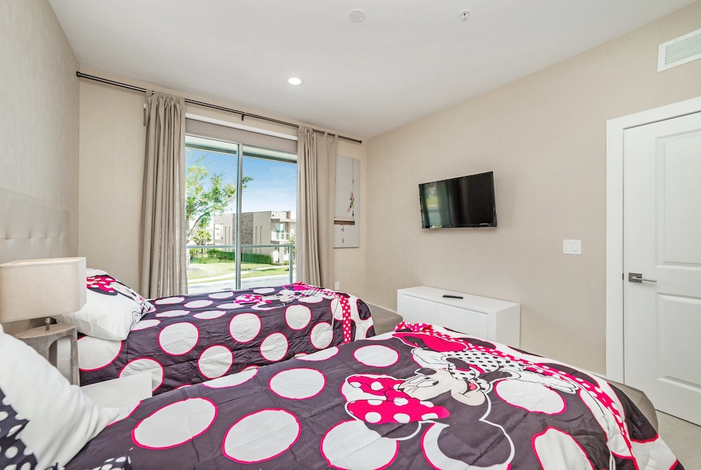 Modern Magic Village Resort Townhouse 7662 - photo 8