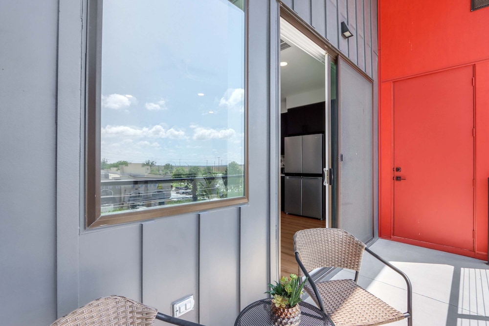 Modern Hill Country Condo for 4 w Resort Perks - photo 36