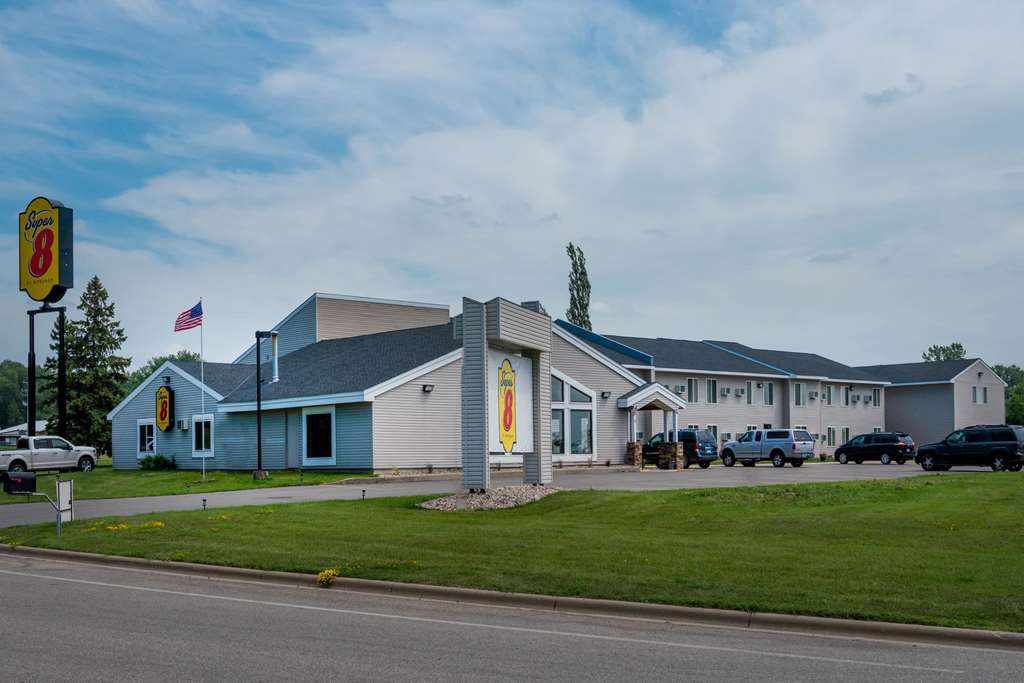 Super 8 by Wyndham Glenwood - featured photo