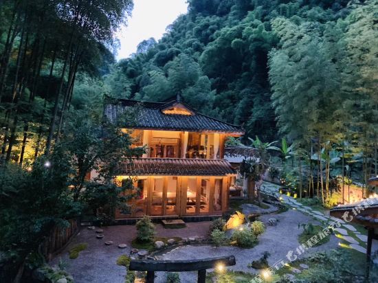 Shouzhuo Guesthouse — 4-Star Luxury Hotel in Linqiong, People's Republic of China