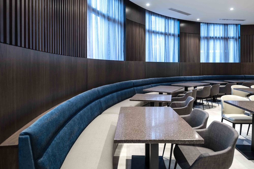 Holiday Inn Express Boston South Quincy - photo 43
