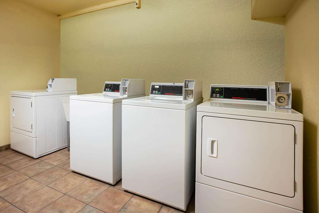La Quinta Inn by Wyndham Bend - photo 32