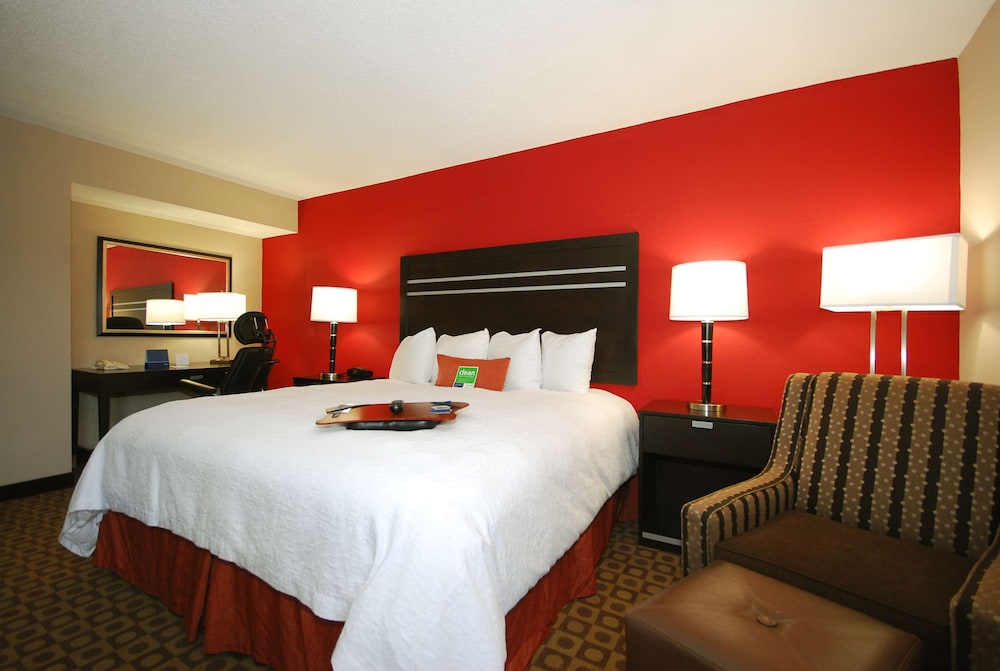Hampton Inn Fort Myers Airport & I 75 - photo 20