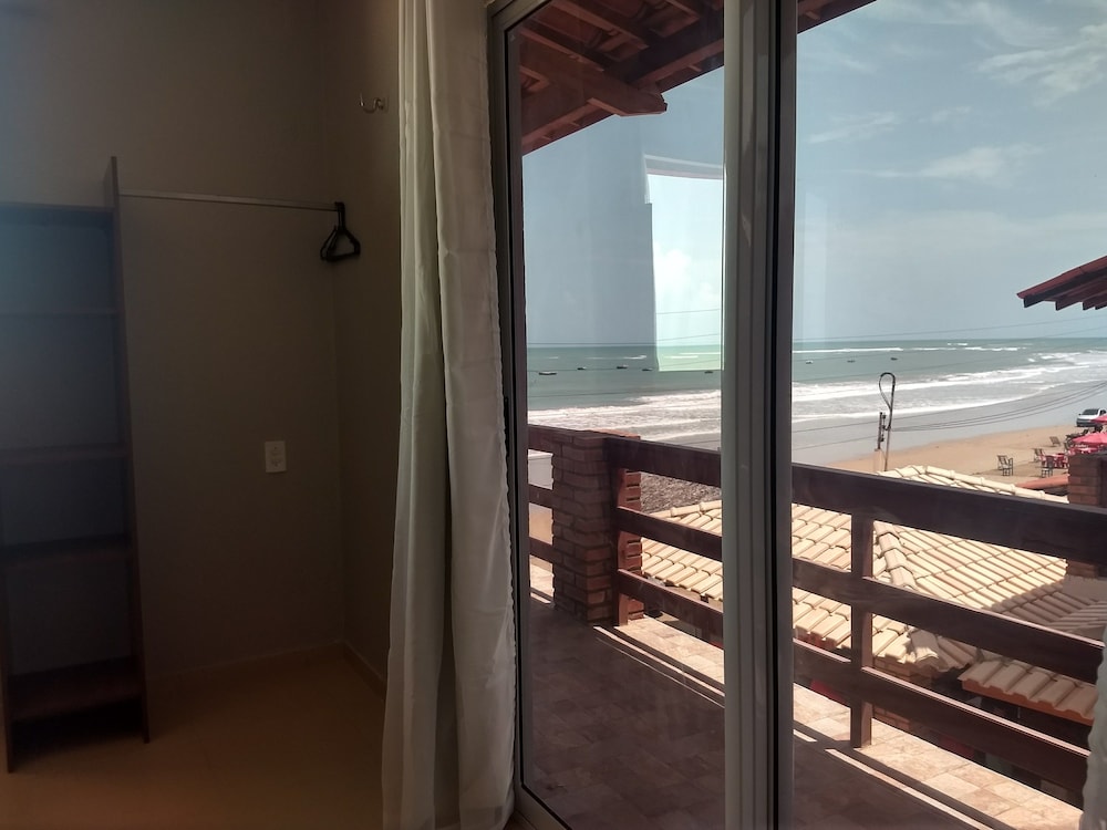 Altas Horas Beach - carbon neutral hotel in Itapipoca
