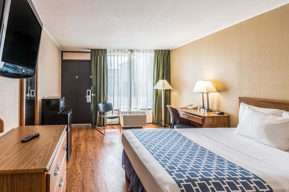 Smart Extended Stay - photo 9