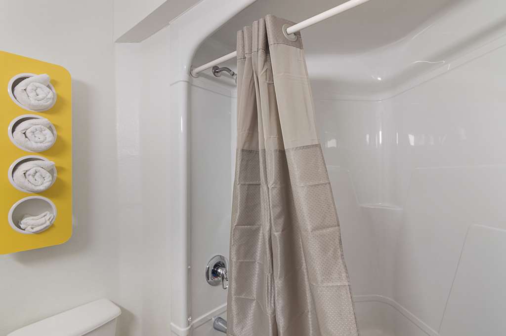 Motel 6 Terrell TX - photo 29