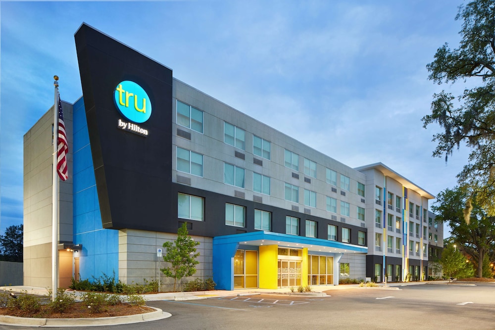 Tru By Hilton Charleston Airport - photo 25