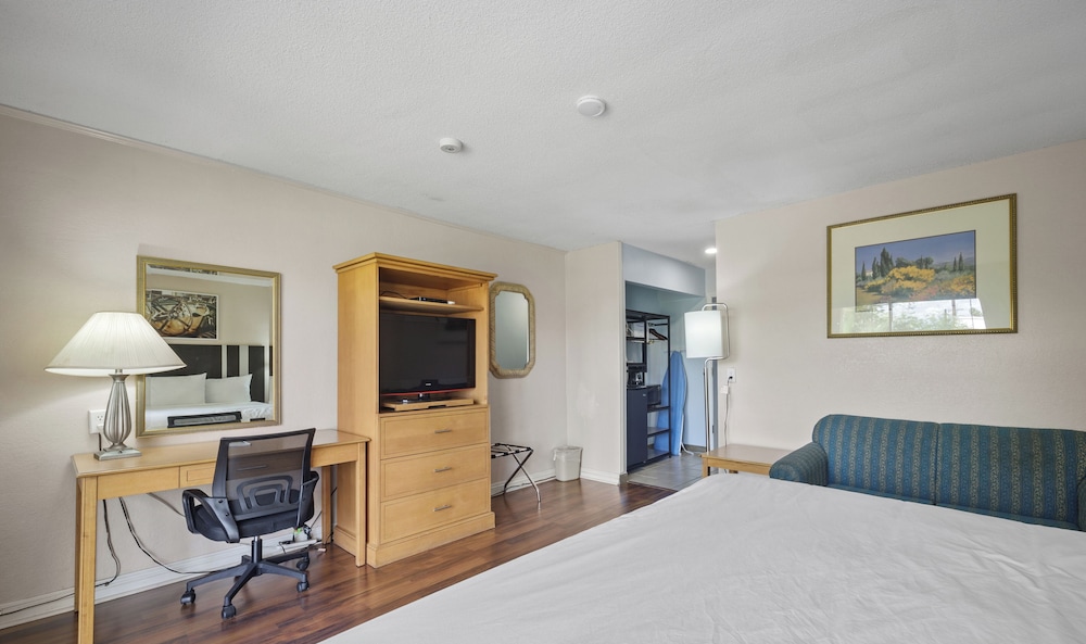 Sol Springs Inn - photo 8
