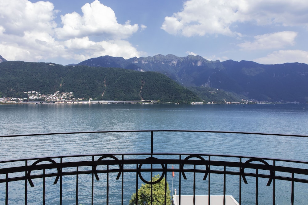 76 The Lake House Lugano — 4-Star Luxury Hotel in Melide, Switzerland