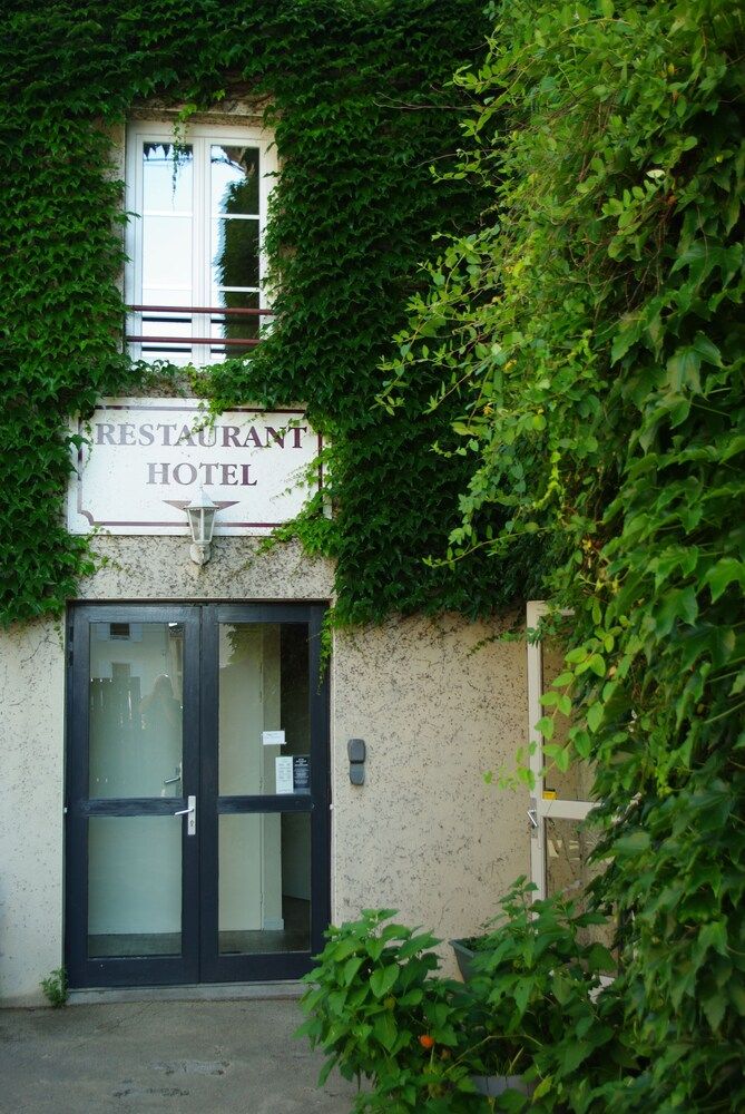 Hôtel des Voyageurs — hotel in Chef-Boutonne