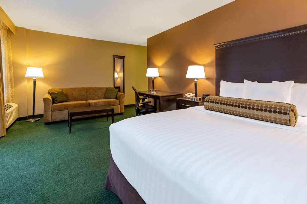 La Quinta Inn & Suites by Wyndham Seattle Downtown - photo 12