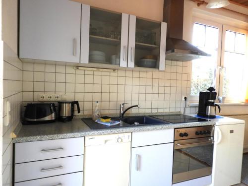 Haus Roseneck 60 m zum Strand Ferienwohnung 4 — Ostseebad Zinnowitz — photo 2