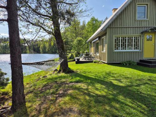 Kõverajärve saunamaja in Unknown City, Estonia