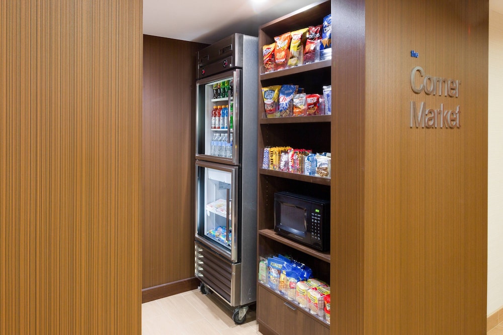 Fairfield Inn & Suites San Antonio Airport North Star Mall - photo 16