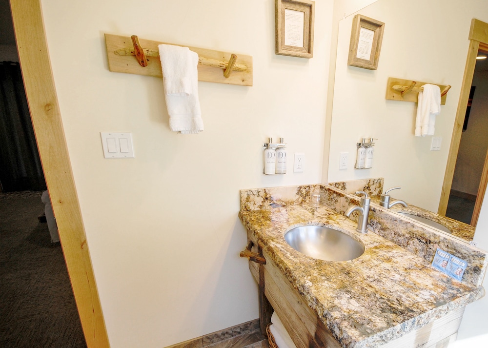 Tahoe Vistana Inn - photo 22