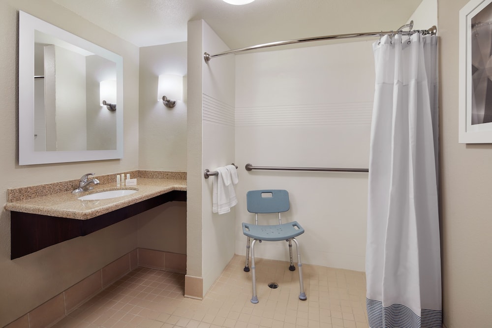 TownePlace Suites by Marriott Seguin - photo 7