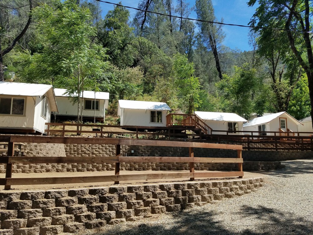 Indian Flat RV Park Tent Cabins & Cottages - photo 33