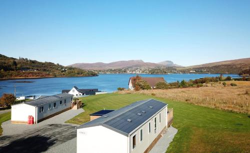 Caravan Skye Holidays — 4-Star Luxury Hotel in Portree, United Kingdom