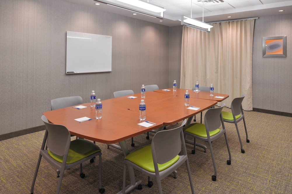 SpringHill Suites by Marriott Las Vegas Henderson - photo 28