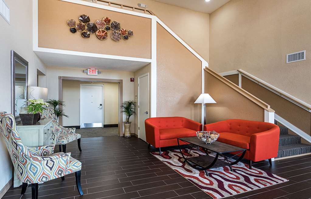 Quality Inn & Suites Heritage Park - photo 5