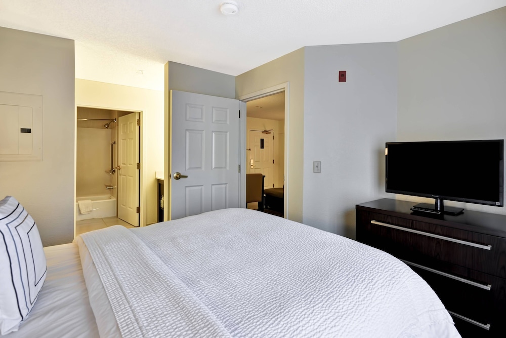 Residence Inn by Marriott Jacksonville Airport - photo 11