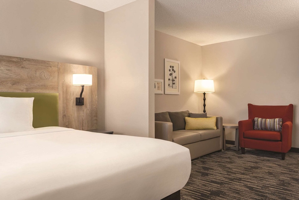 Country Inn Suites By Radisson St Cloud East Mn — Saint Cloud