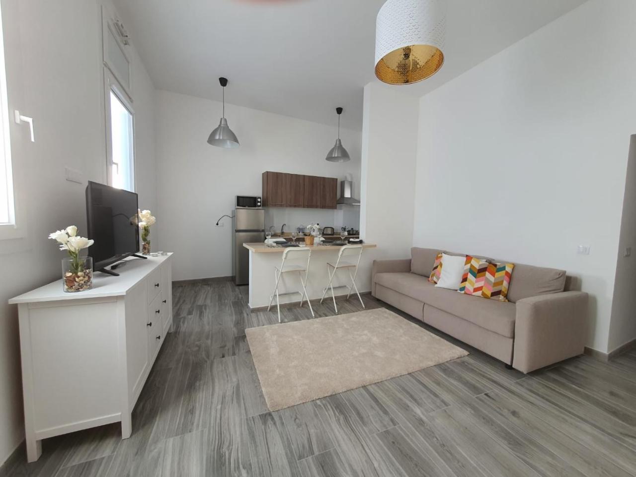 Alojamientos Agaete Pueblo N11 — 4-Star Luxury Hotel in Agaete, Spain