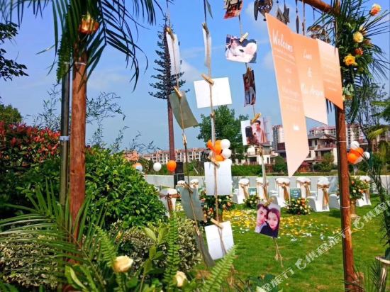 Xianning Country Garden Phoenix Hot Spring Hotel in Xianning, People's Republic of China