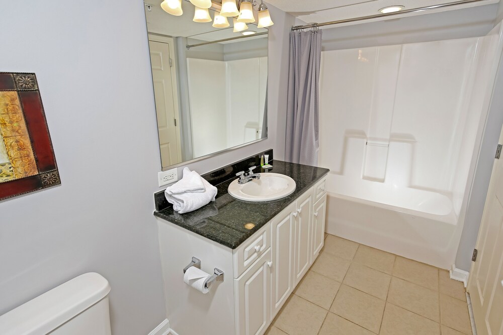 Barefoot Resort & Yacht Club - photo 65