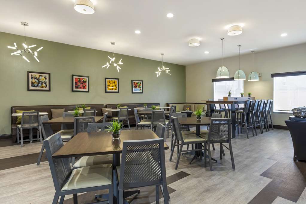 Best Western Plus Duncanville Dallas - photo 23