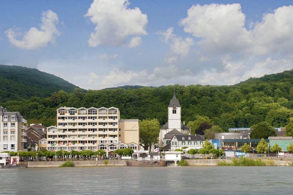 Baynunah Hotel Drachenfels — hotel in Koenigswinter