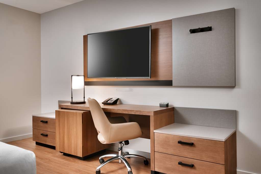 Hyatt Place Fayetteville Springdale - photo 28