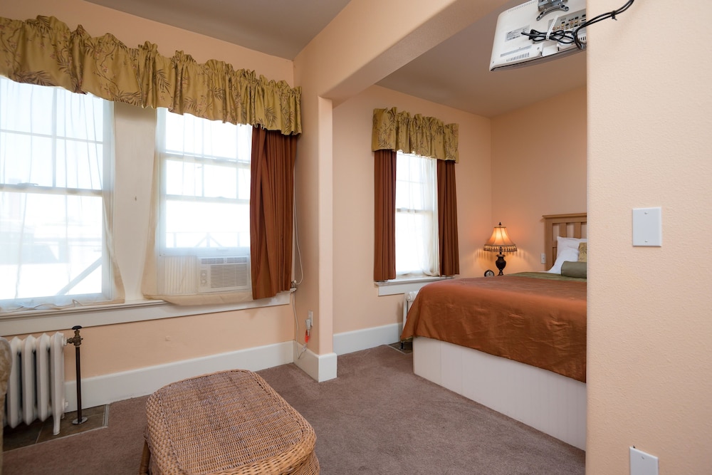 Hotel Condon - photo 19