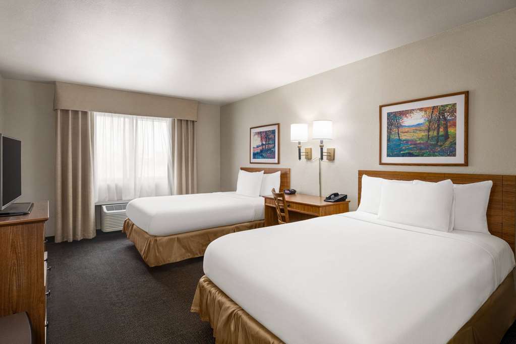 Travelodge by Wyndham Dexter - photo 39