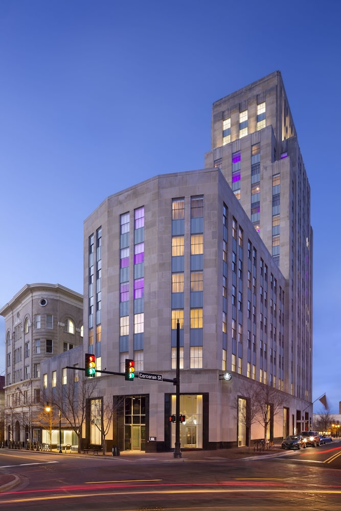 21c Museum Hotel Durham - photo 2