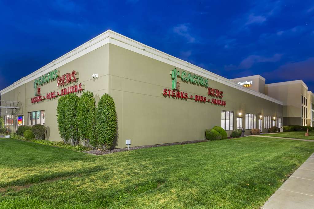 Comfort Suites Ogden Conference Center - photo 65