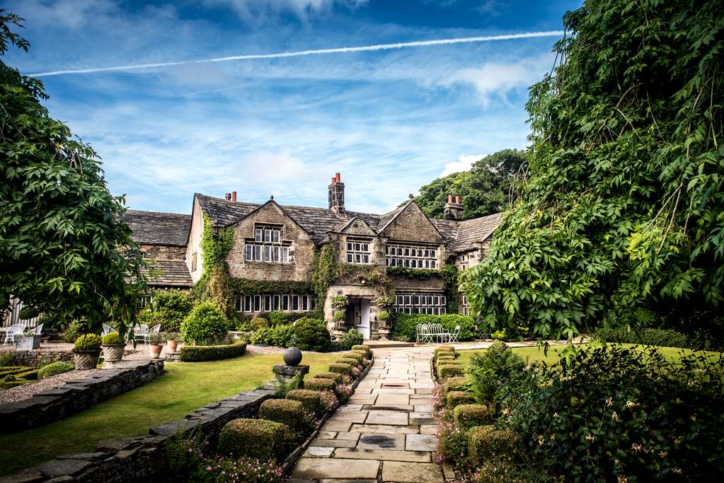 Holdsworth House Hotel in Halifax, United Kingdom