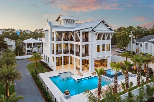 Bluffs on 30A - carbon neutral hotel in Unknown City