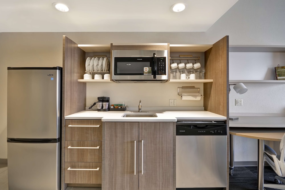 Home2 Suites by Hilton Perrysburg Levis Commons Toledo - photo 19