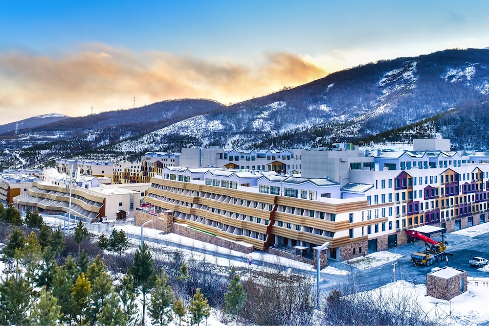 Prince Hotel by Secret Garden in Zhangjiakou, People's Republic of China