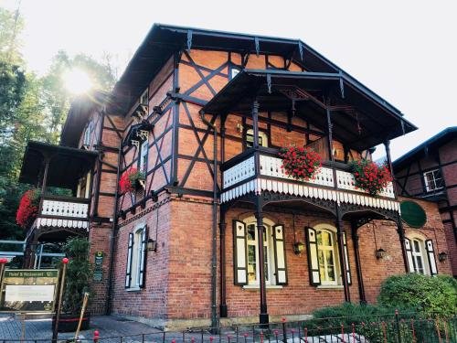 Hotel & Restaurant Rabenauer M hle — hotel in Rabenau