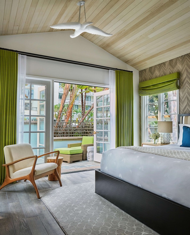 Fairmont Miramar Hotel - photo 16