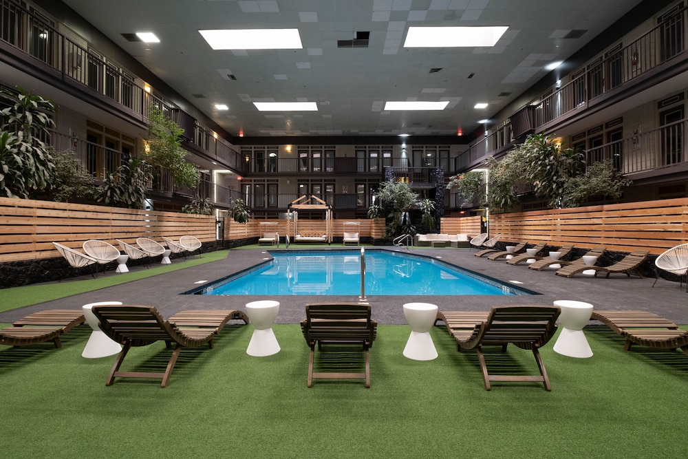 The Westerner Extended Stay - photo 30