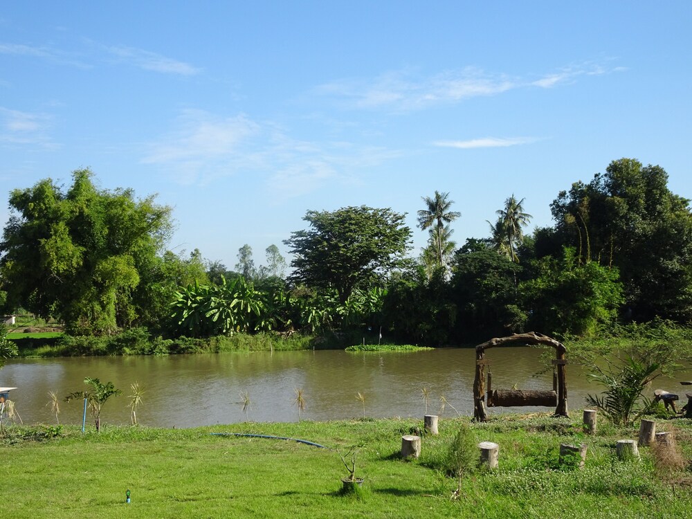 Happy Hamlets Resort — hotel in Doem Bang Nang Buat