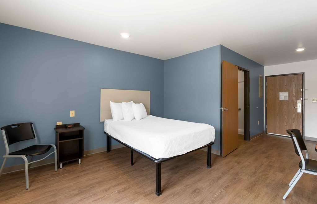 Extended Stay America Select Suites Lakeland - photo 9